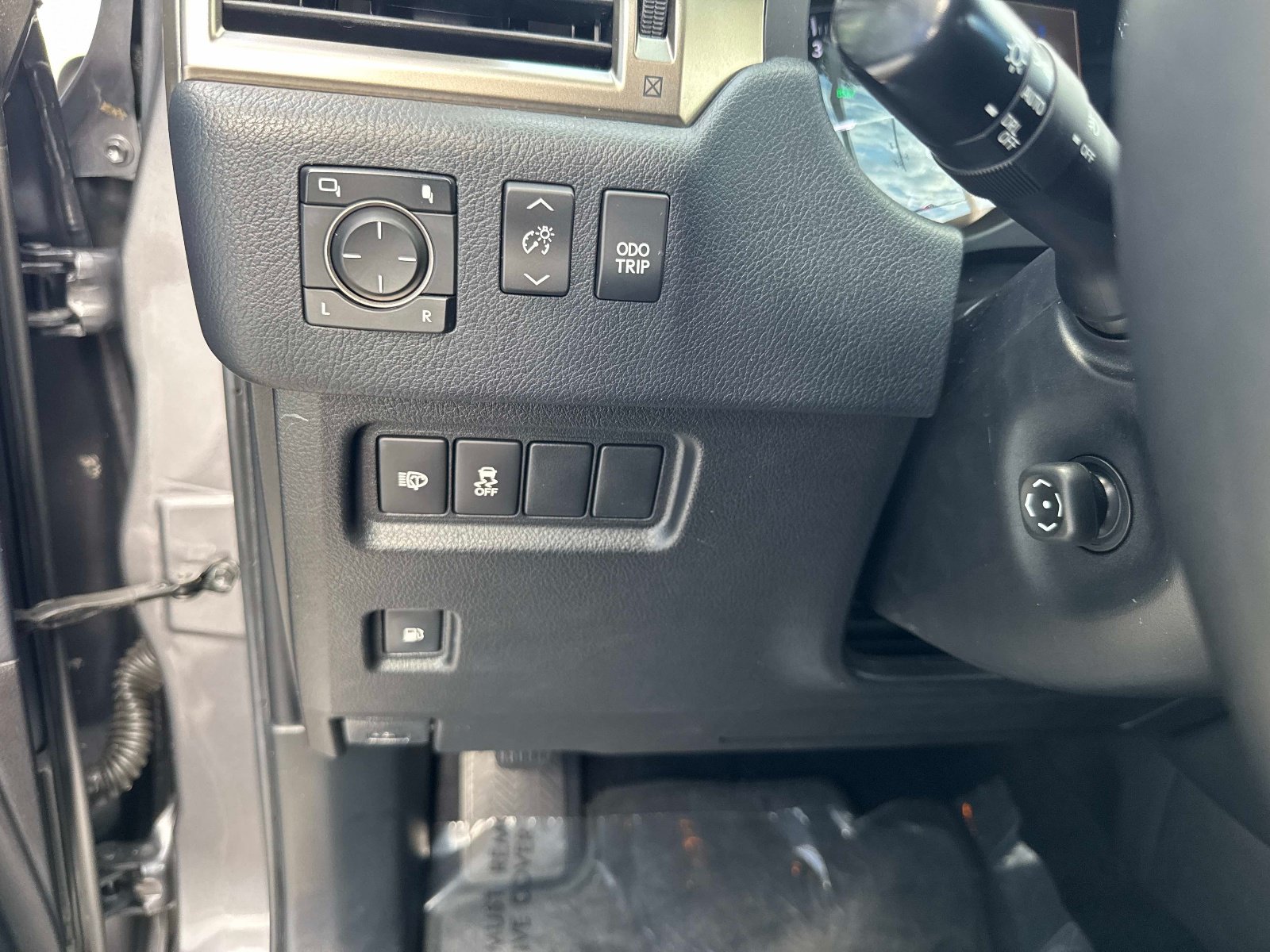 Used 2019 Lexus GX 460 Premium AWD/4WD image 32