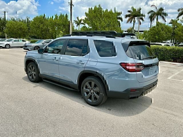 New 2026 Honda Pilot Sport image 7
