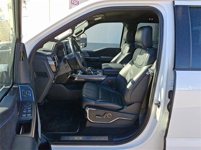 Used 2024 Ford F150 Platinum image 17