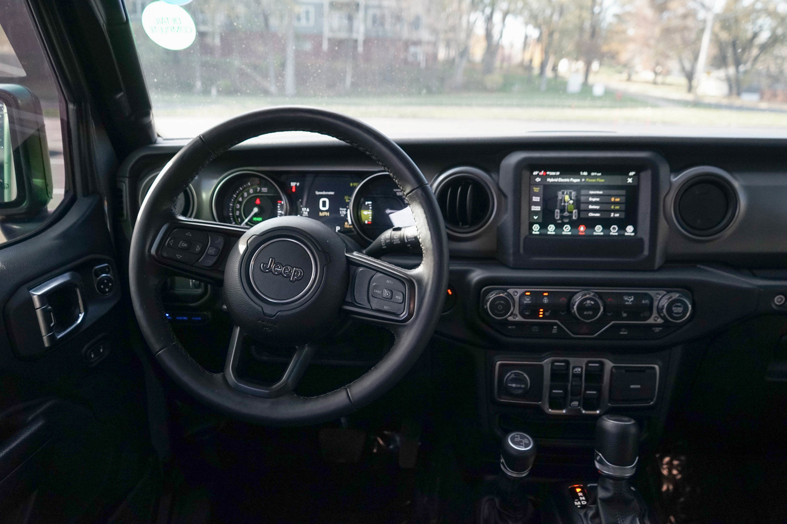 Used 2023 Jeep Wrangler Unlimited w/ Cold Weather Group image 14