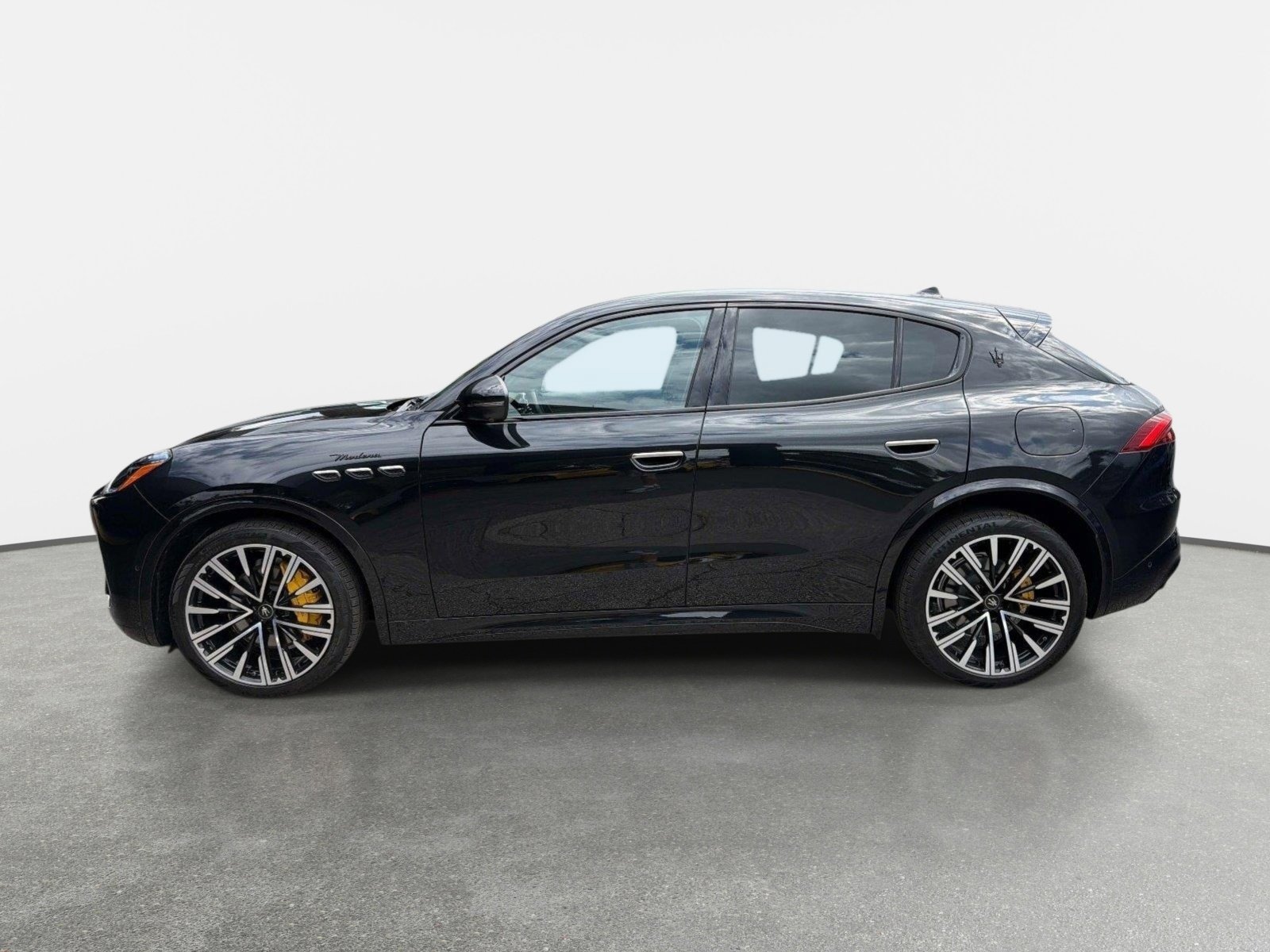 Used 2023 Maserati Grecale Modena AWD/4WD image 6