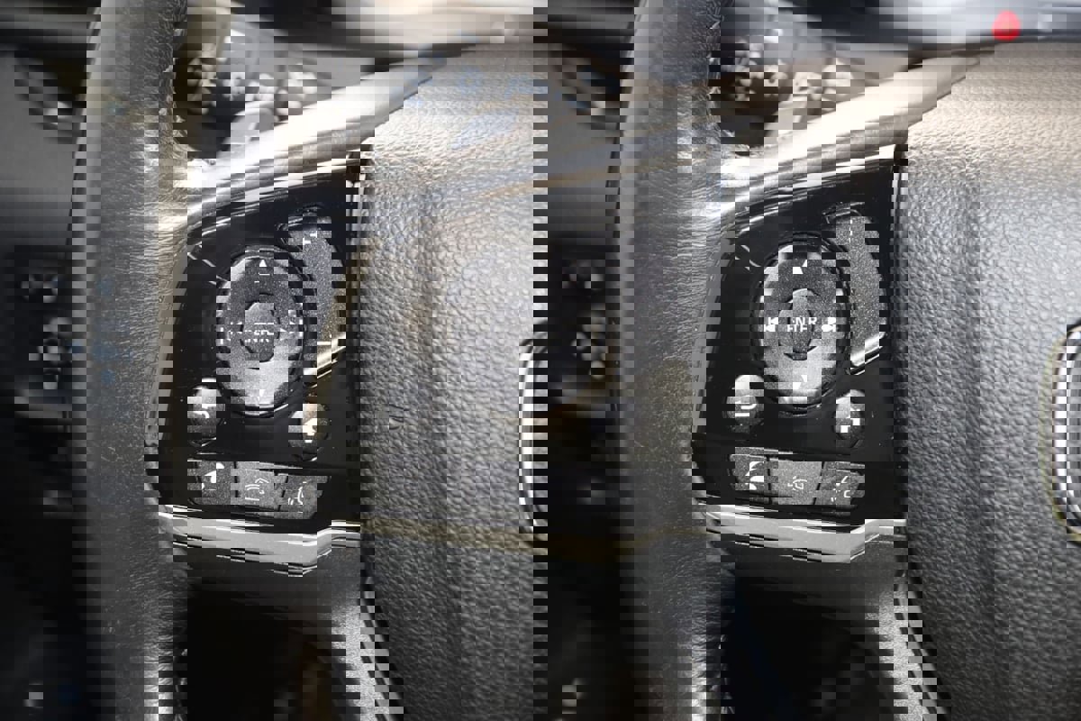 Used 2019 Honda Pilot Touring image 32