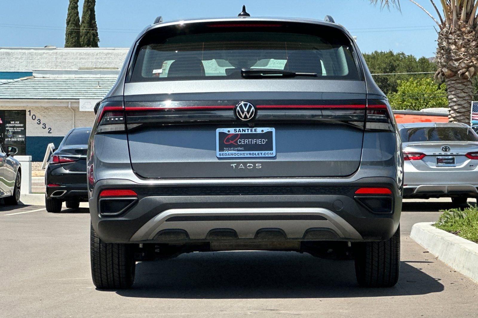 Used 2025 Volkswagen Taos S FWD image 5