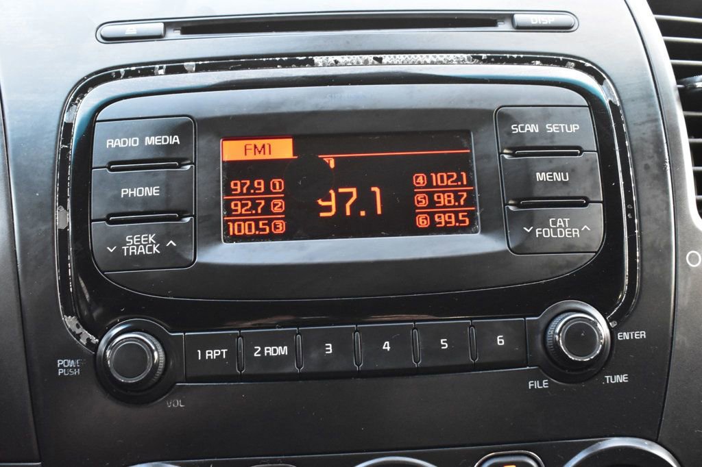 Used 2018 Kia Forte LX image 30