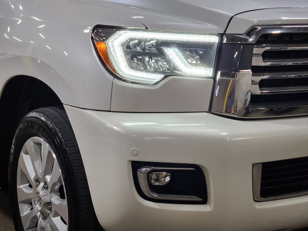 Used 2019 Toyota Sequoia Platinum RWD image 13