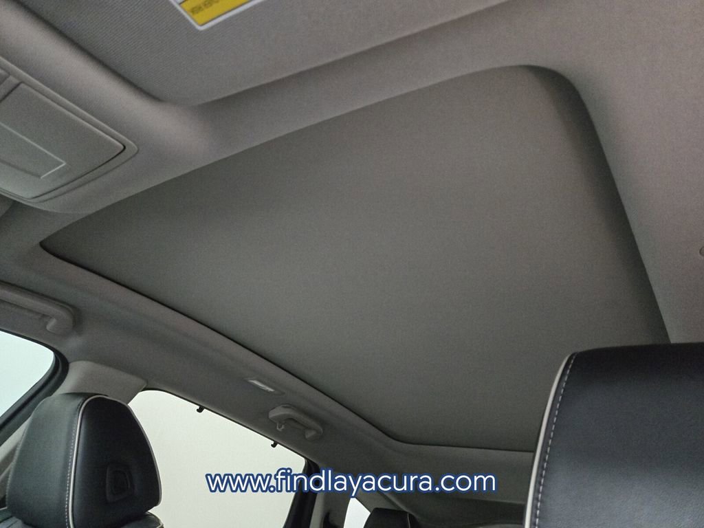 Used 2023 Acura MDX SH-AWD w/ Advance Package image 11