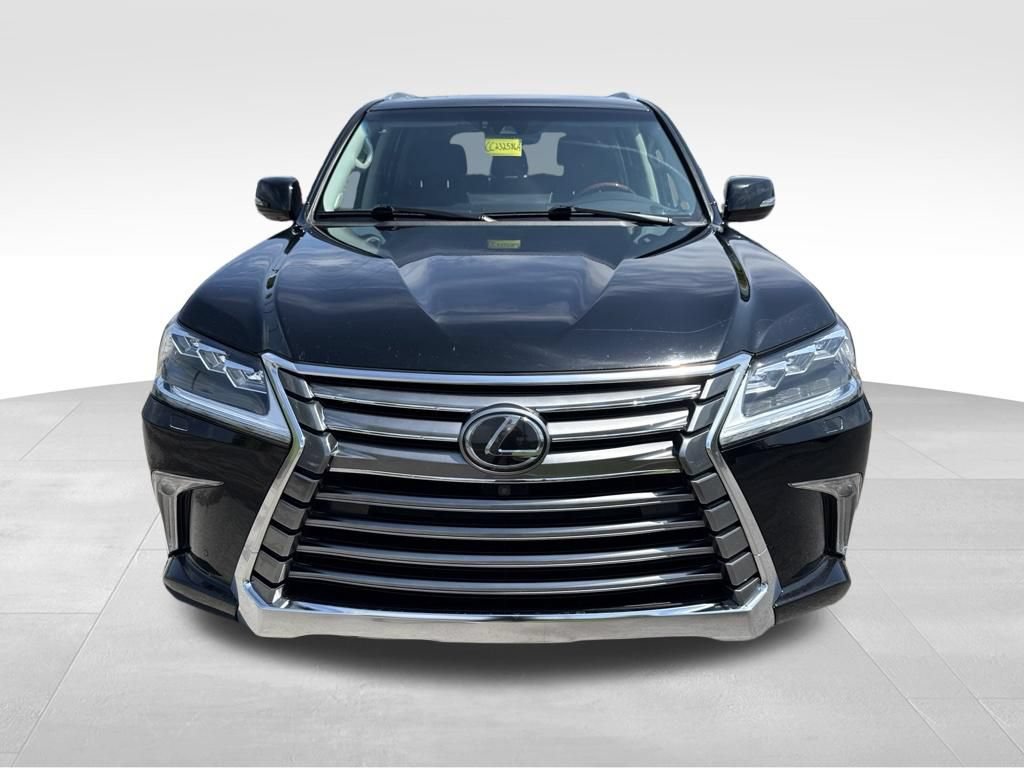Used 2021 Lexus LX 570 4WD w/ Luxury Package image 3