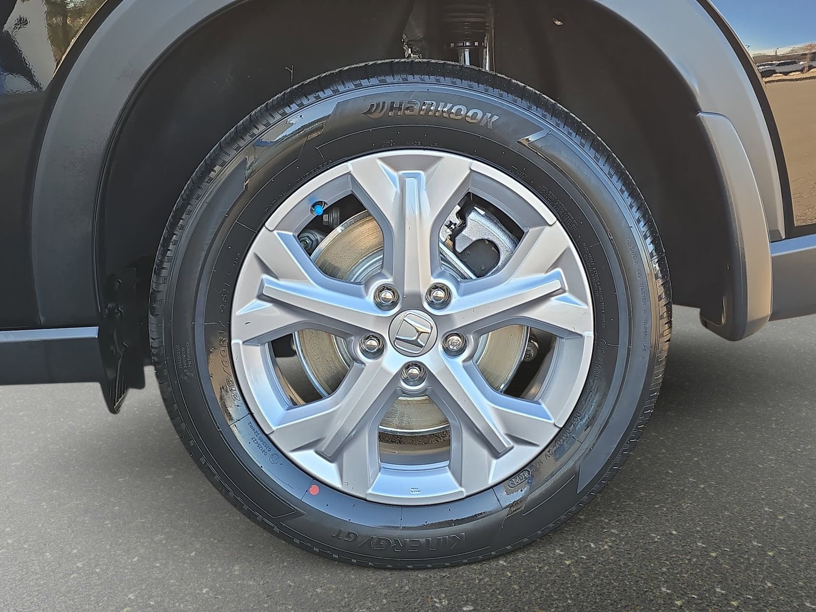 Certified 2023 Honda HR-V LX image 31