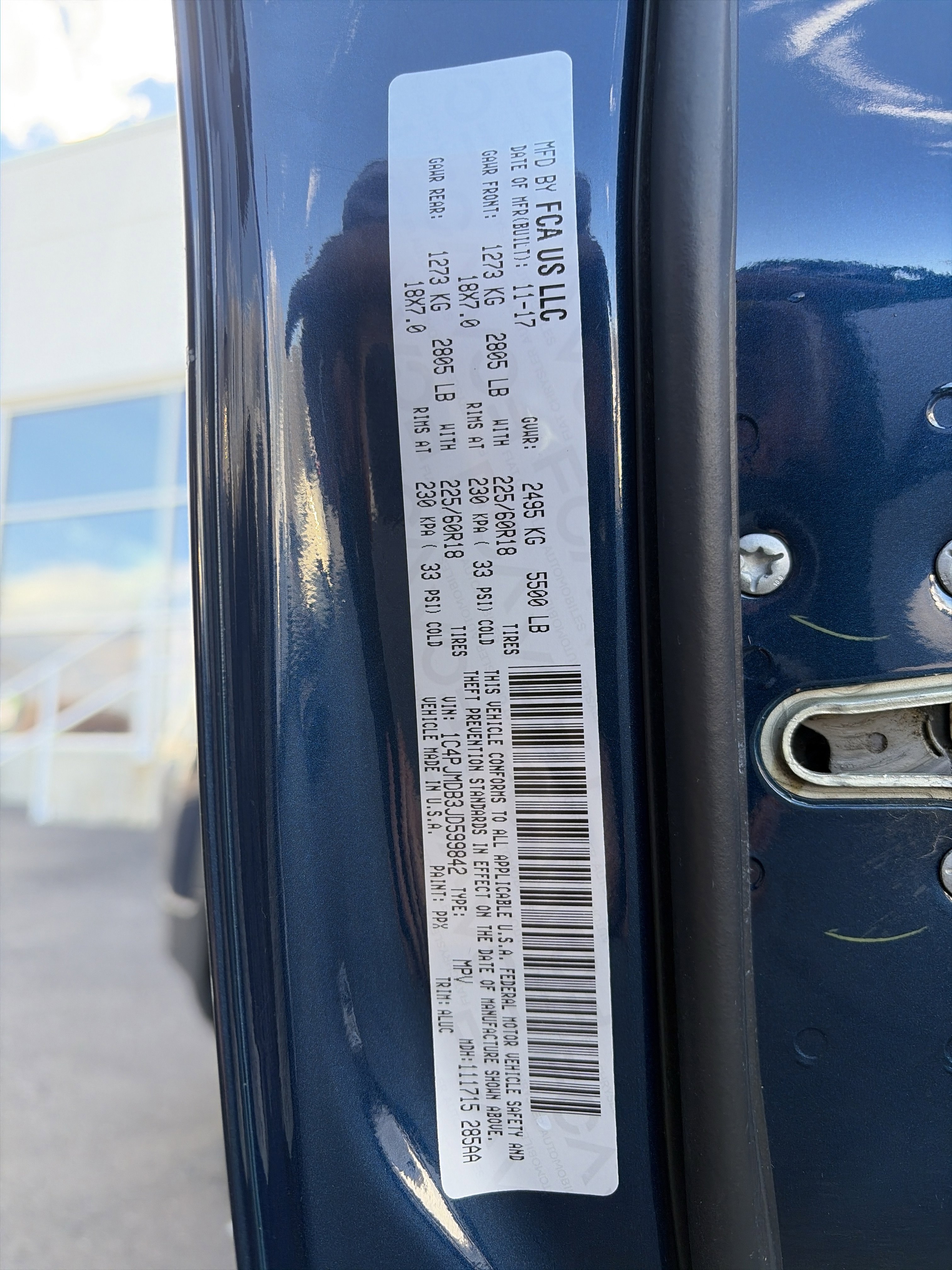 Used 2018 Jeep Cherokee Limited image 33