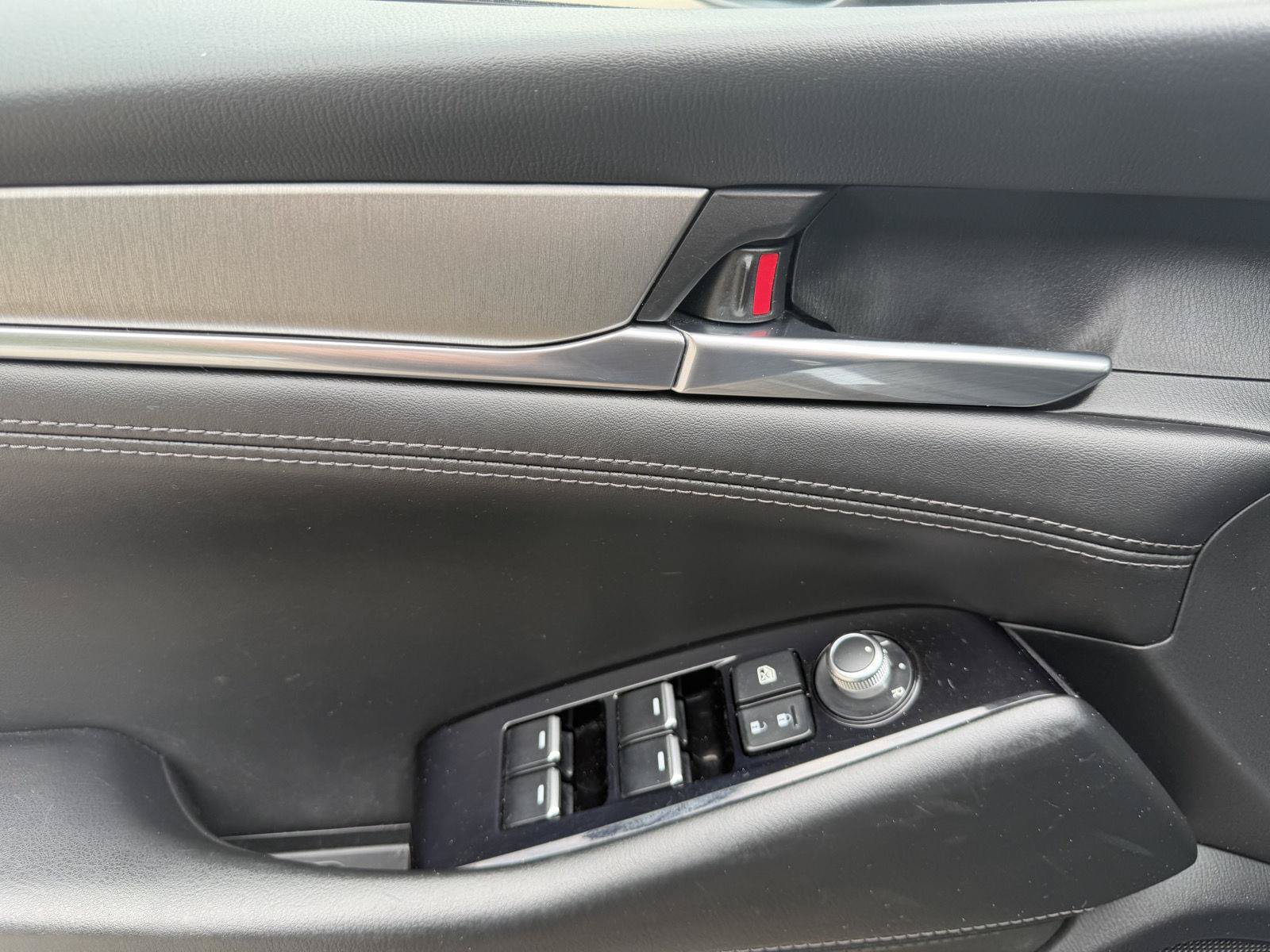 Used 2021 MAZDA MAZDA6 Touring FWD image 13