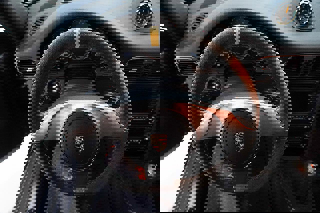 Used 2010 Porsche 911 GT3 RS image 10