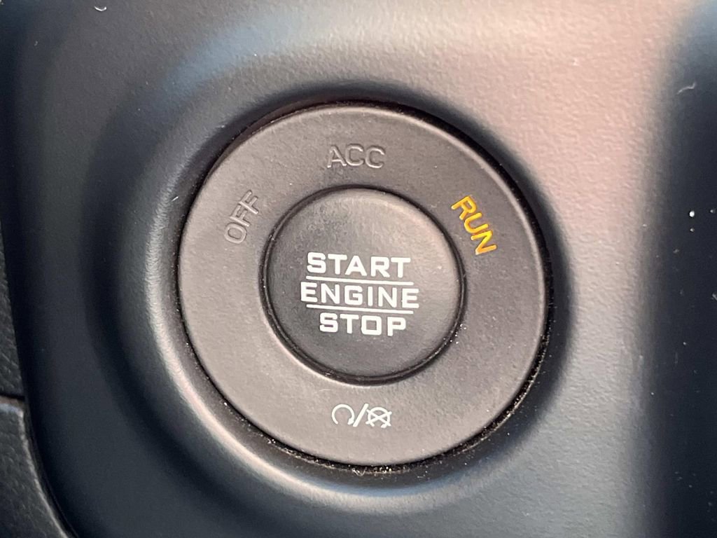 Used 2020 Jeep Gladiator Sport w/ Quick Order Package 24S image 26