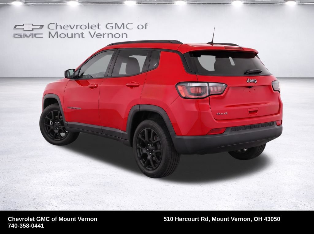 Used 2025 Jeep Compass Latitude w/ Altitude Special Edition AWD/4WD image 23