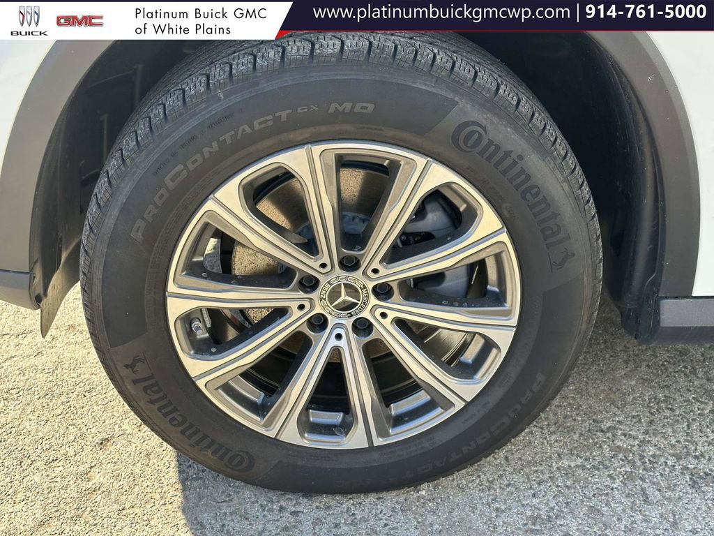 Used 2024 Mercedes-Benz GLC 300 4MATIC image 11