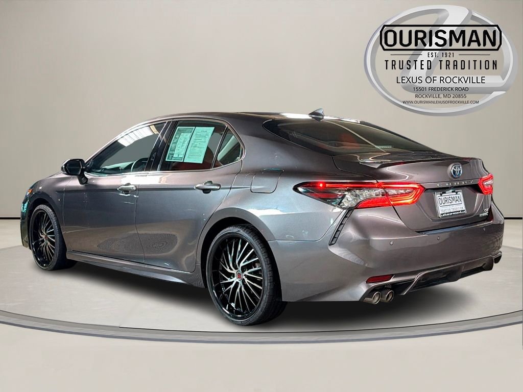 Used 2022 Toyota Camry XSE w/ Navigation Upgrade Package image 6