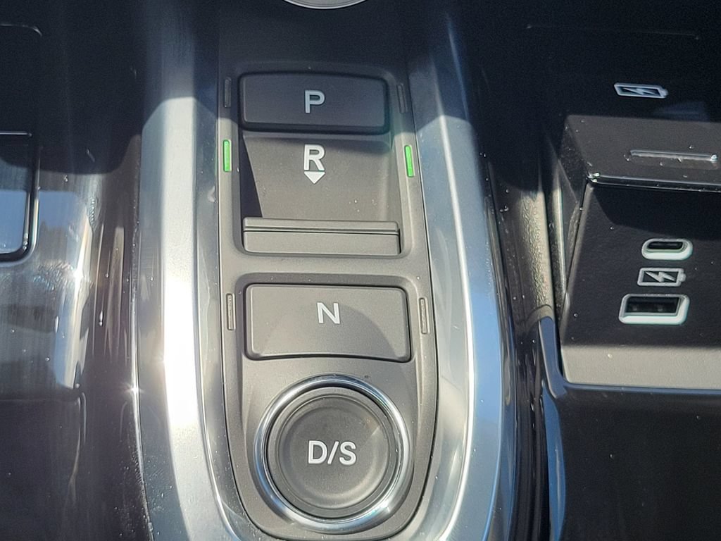 Certified 2026 Acura MDX w/ Technology Package FWD image 31