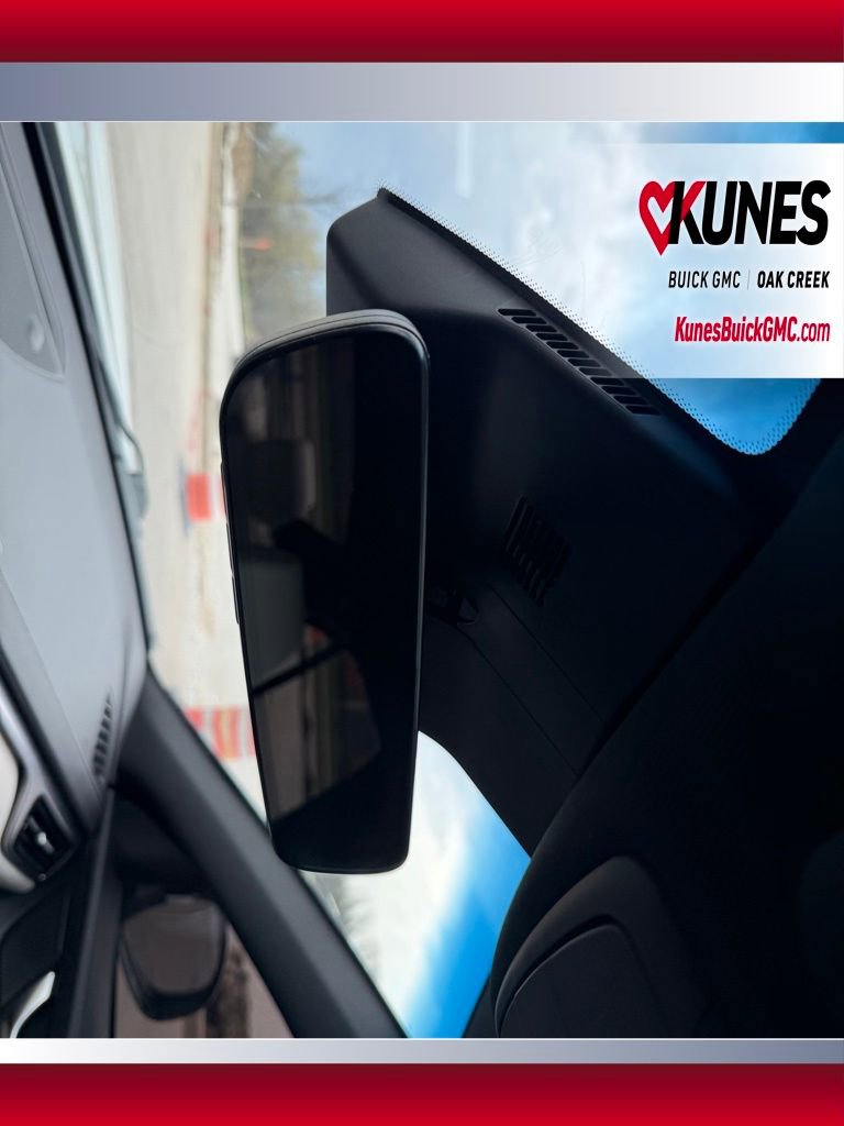 Used 2025 Genesis G70 2.5T AWD/4WD image 19