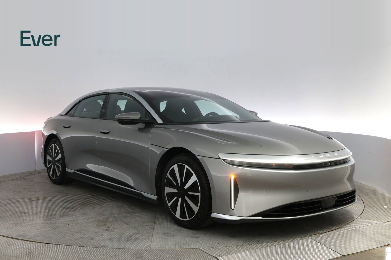 Used 2023 Lucid Air Touring image 13