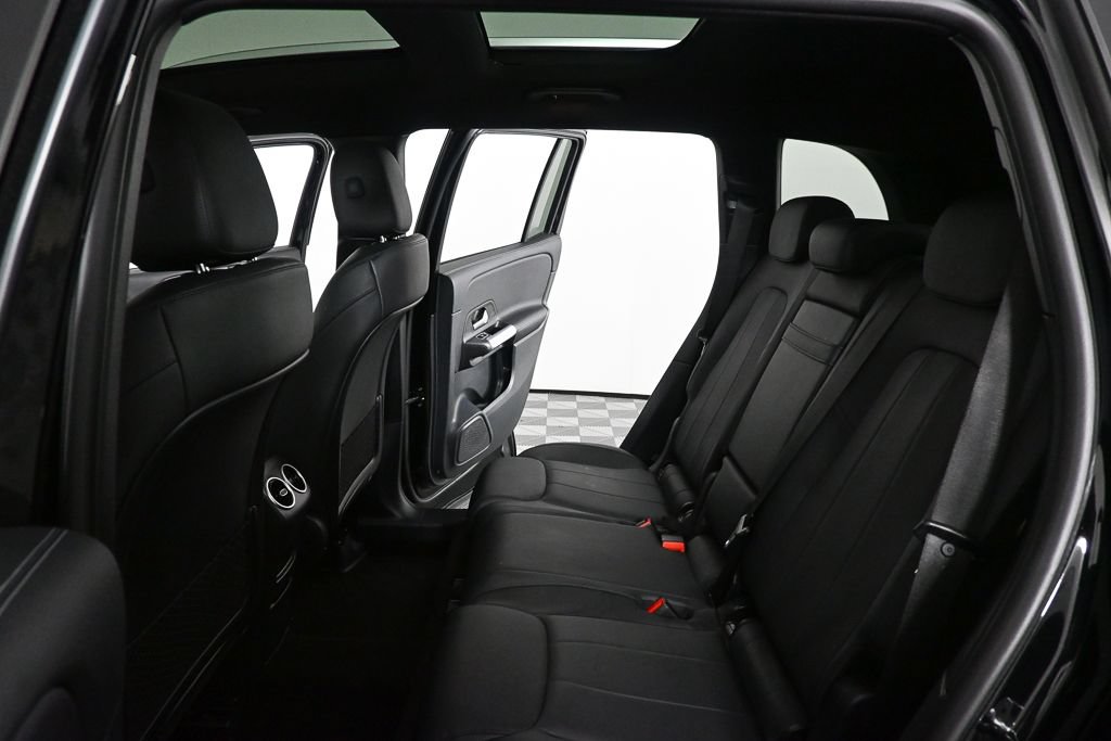 Certified 2022 Mercedes-Benz GLB 250 image 19