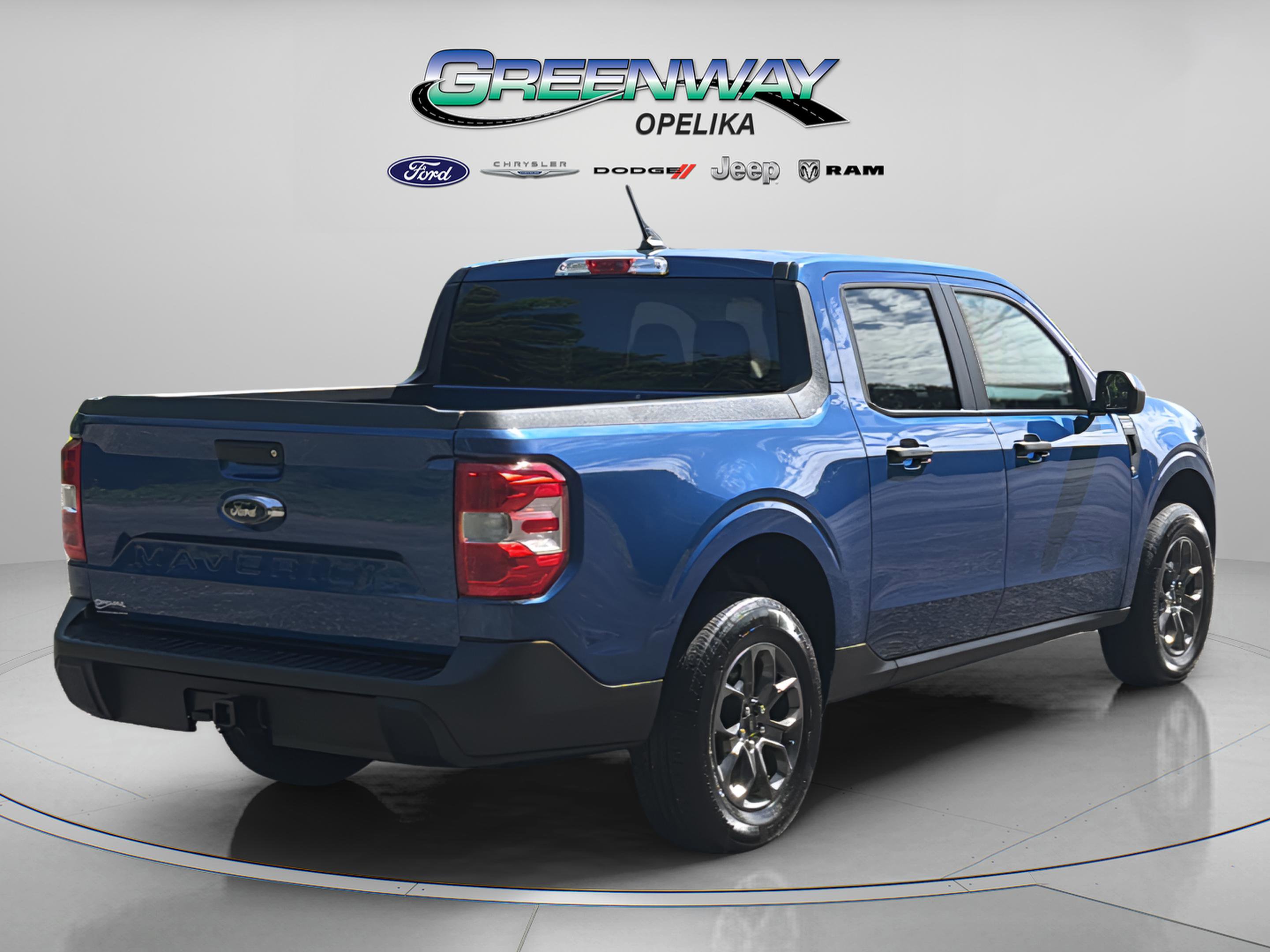 Used 2024 Ford Maverick XLT FWD image 7