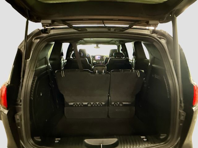 Used 2019 Chrysler Pacifica Limited w/ S Appearance Package image 28