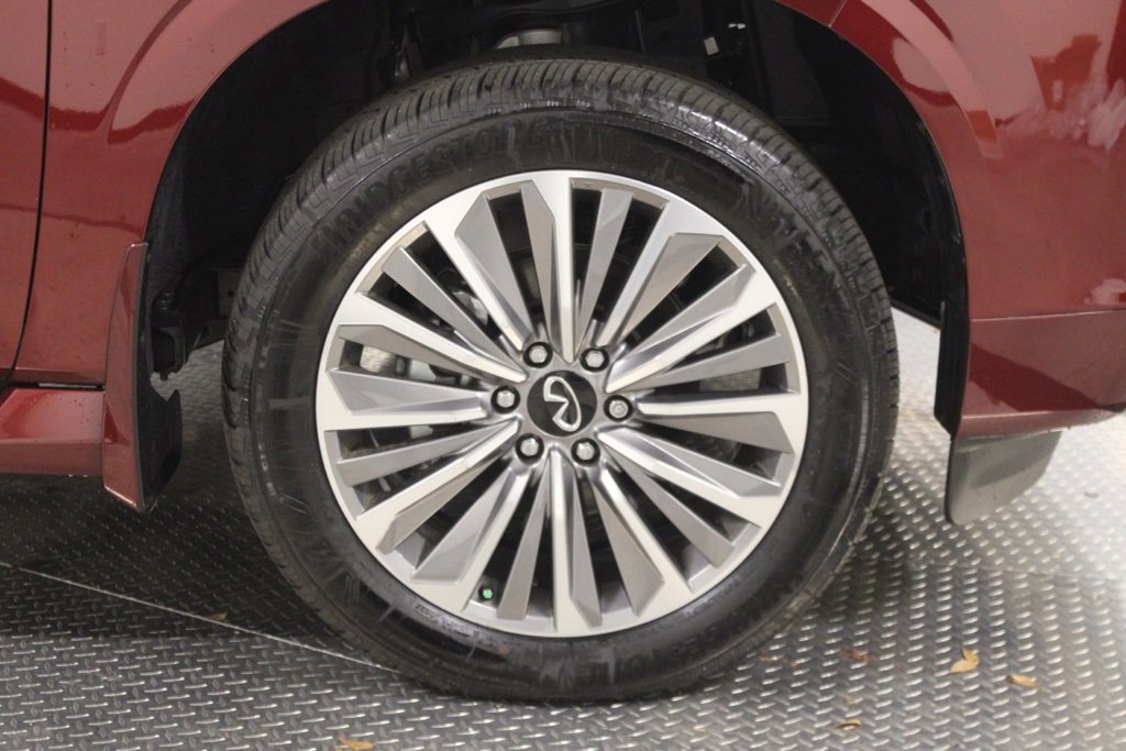 New 2025 INFINITI QX80 Sensory w/ Exterior Package AWD/4WD image 15