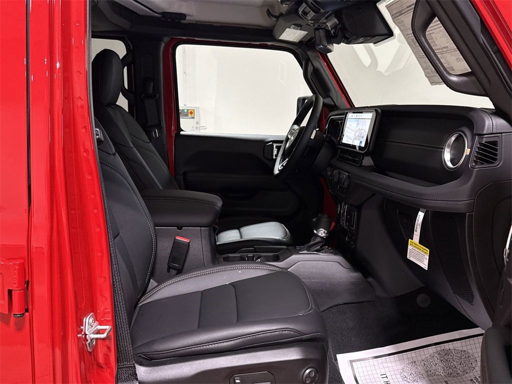 New 2025 Jeep Wrangler Sahara image 22