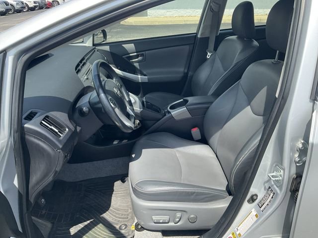 Used 2015 Toyota Prius Four FWD image 9