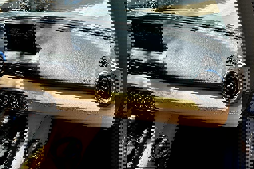 New 2025 MAZDA MX-5 Miata Grand Touring w/ Appearance Package image 16