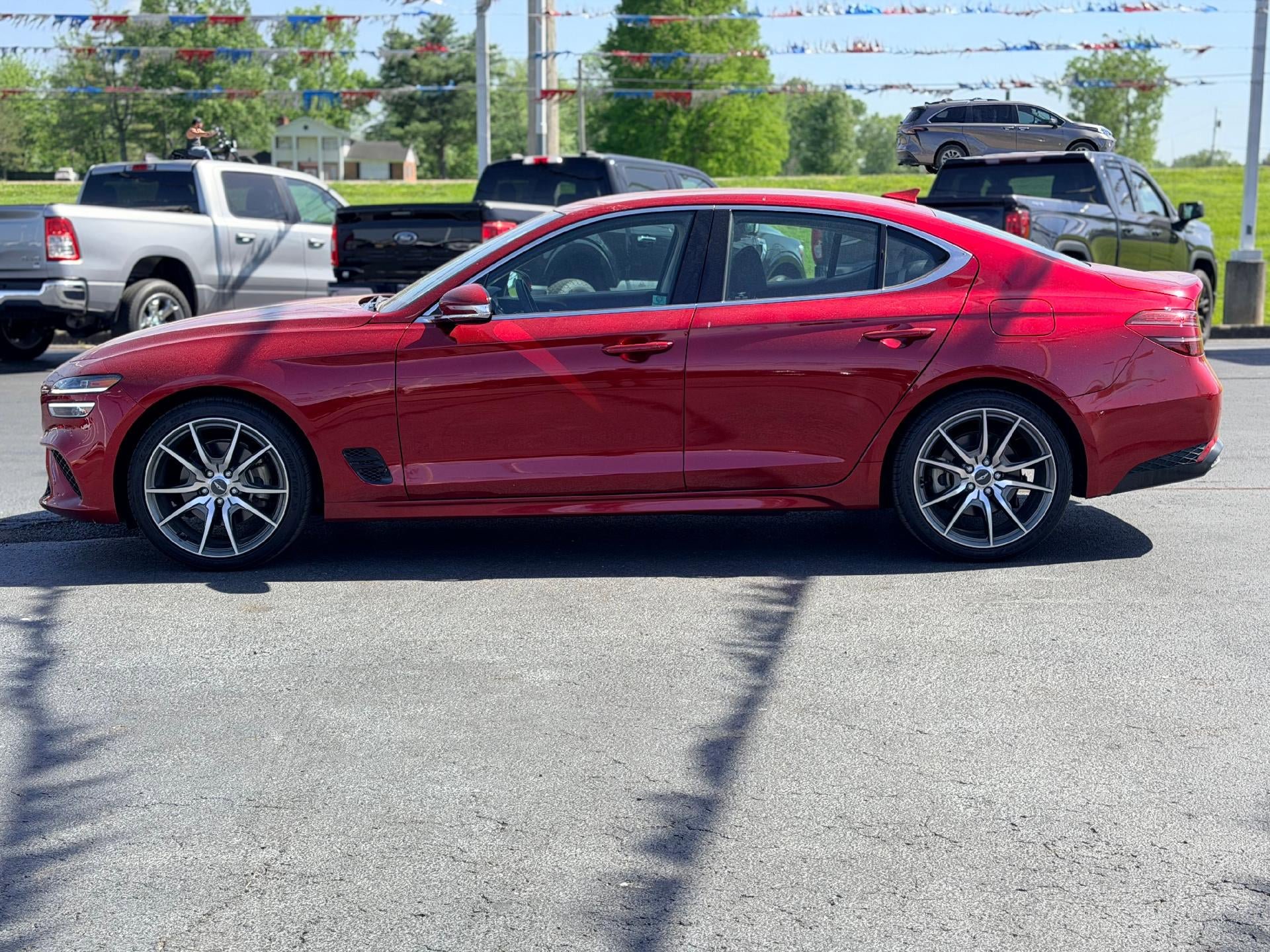 Used 2023 Genesis G70 2.0T RWD image 8