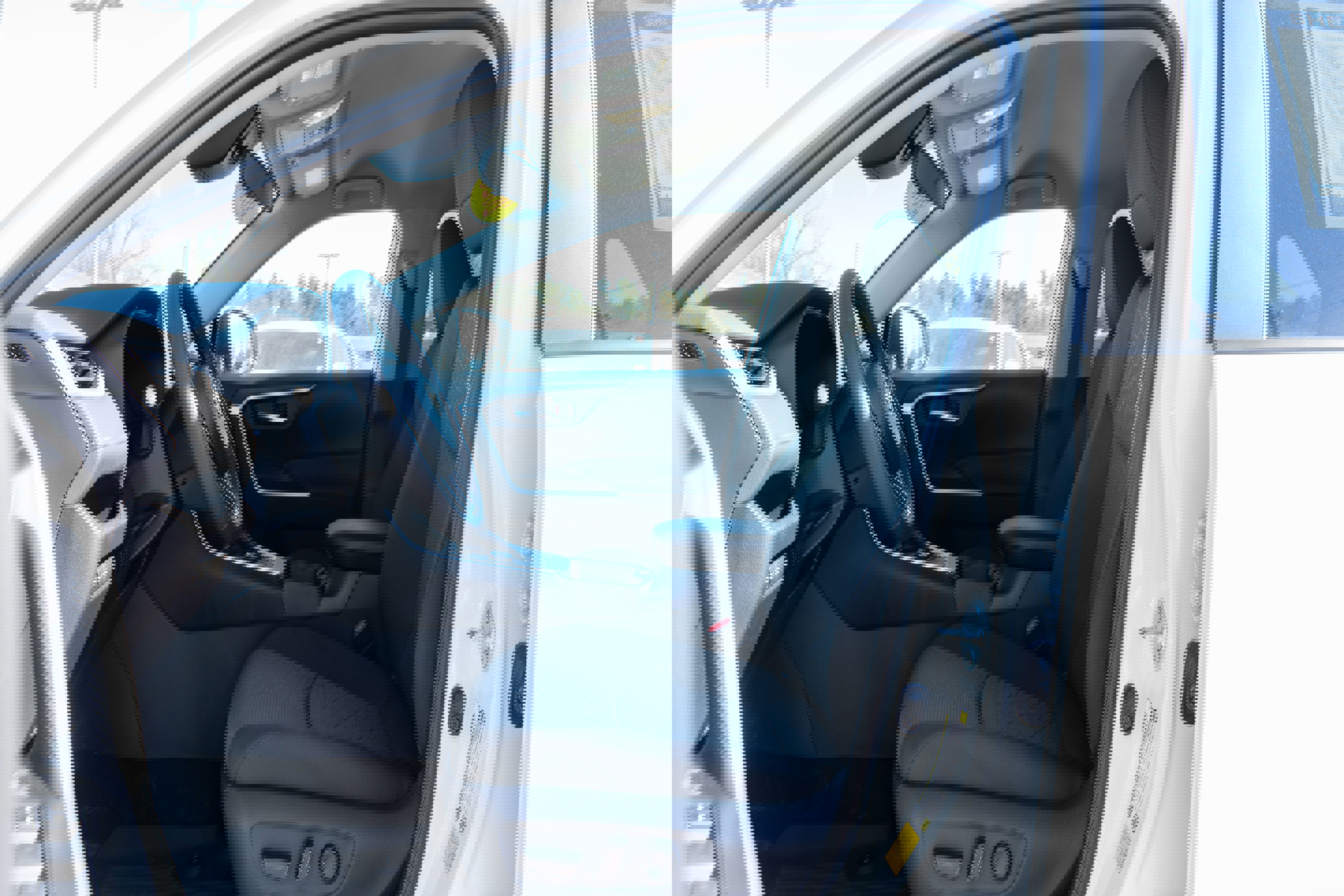 Used 2025 Toyota RAV4 XLE w/ Weather Package image 11