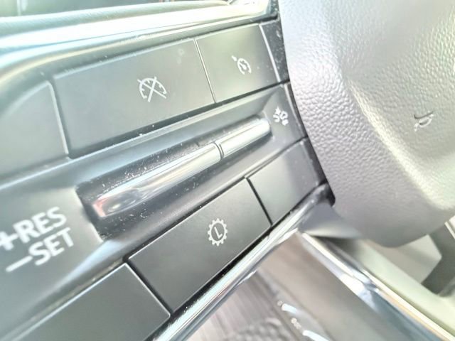 Certified 2025 Chevrolet Suburban Z71 image 30