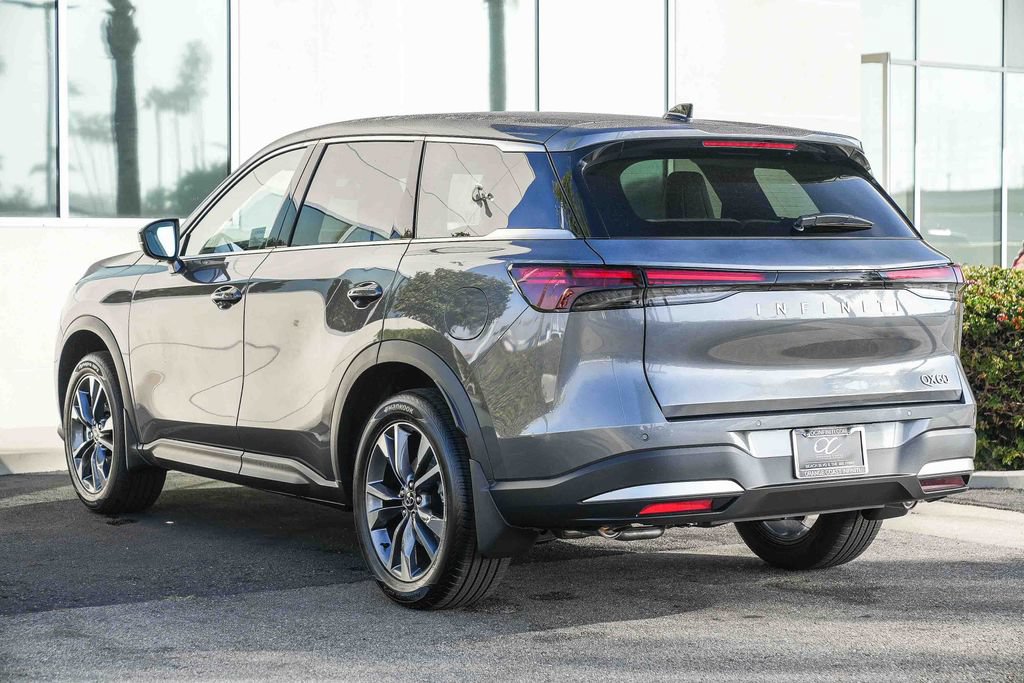 Certified 2026 INFINITI QX60 Pure w/ Cargo Package FWD image 4