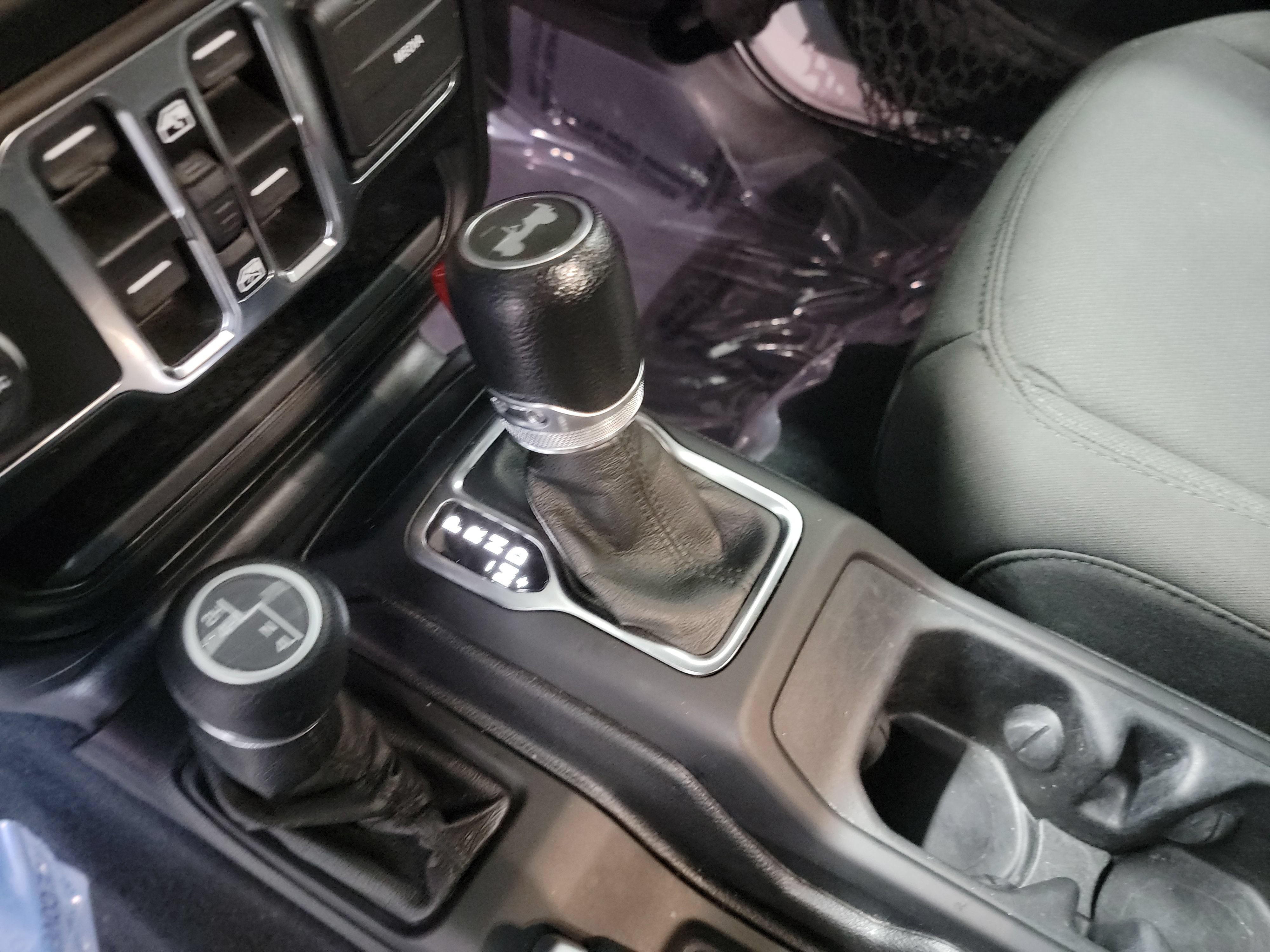 Used 2021 Jeep Wrangler Unlimited Sport AWD/4WD image 27