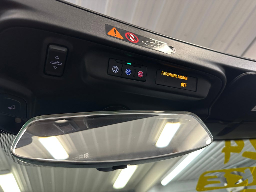 Certified 2024 Chevrolet Camaro LT w/ Design Package 3 image 18