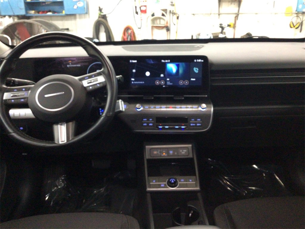 Used 2024 Hyundai Kona SEL w/ Convenience Package image 22