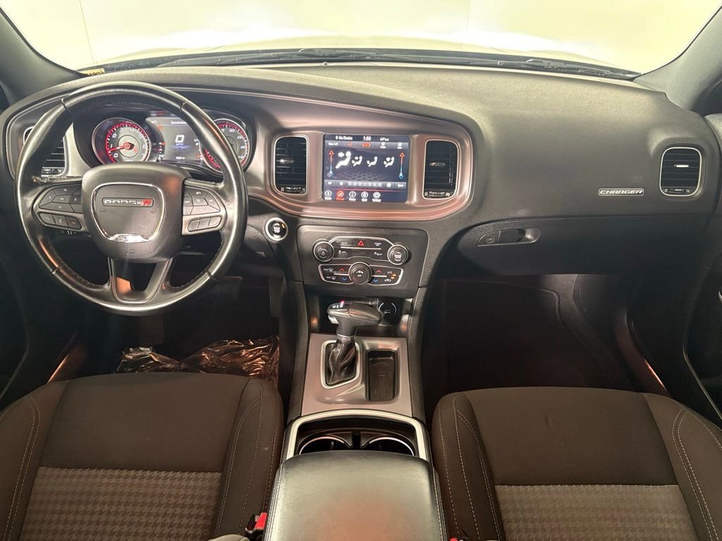 Used 2023 Dodge Charger SXT RWD image 39