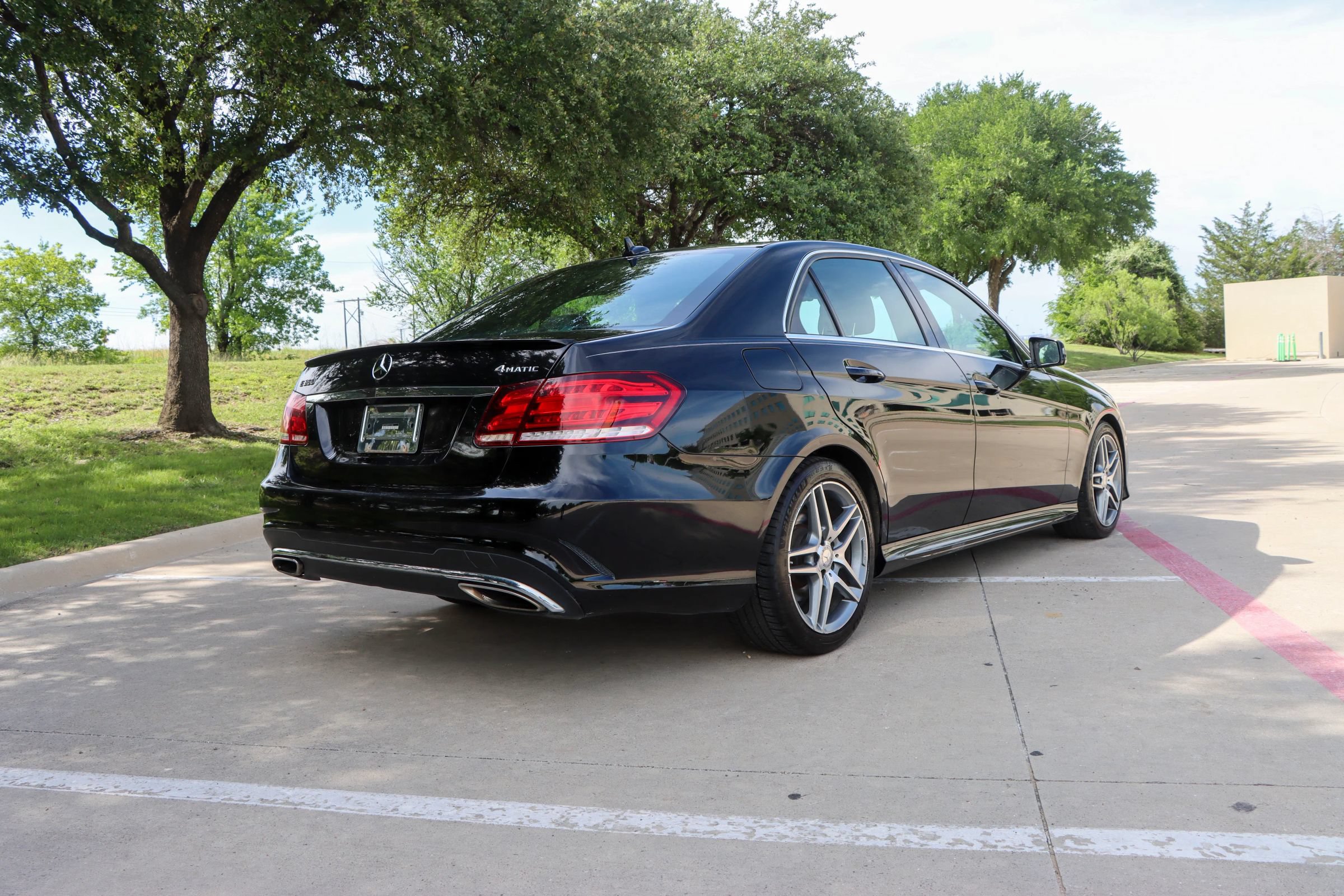 Used 2015 Mercedes-Benz E 350 4MATIC Sedan w/ Premium 1 Package image 7