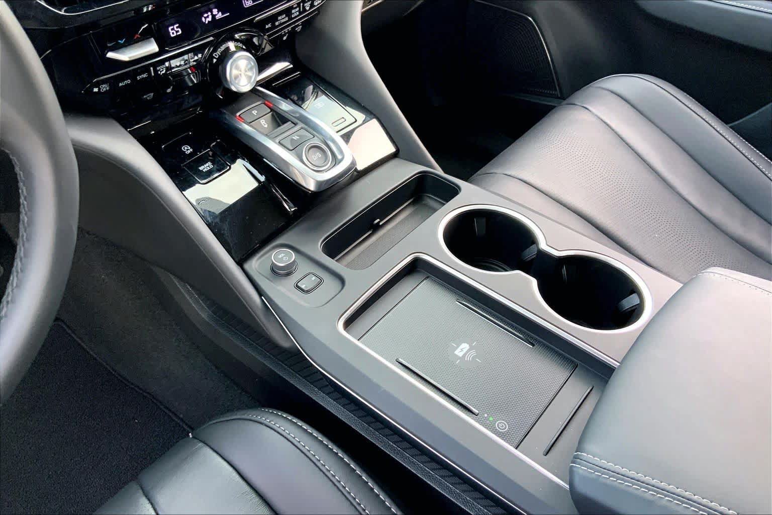 Used 2026 Acura MDX SH-AWD w/ Technology Package image 16