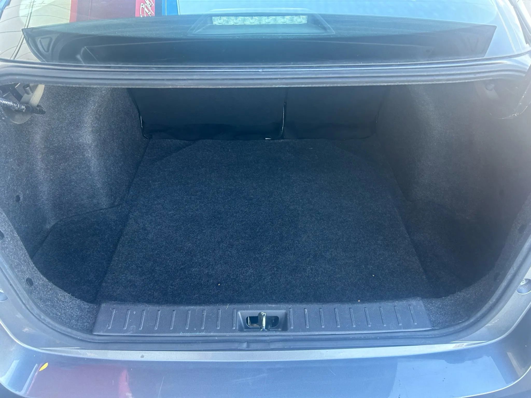 Used 2021 Nissan Versa SV image 18