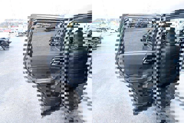 Used 2024 Mitsubishi Outlander SE Black Edition image 11