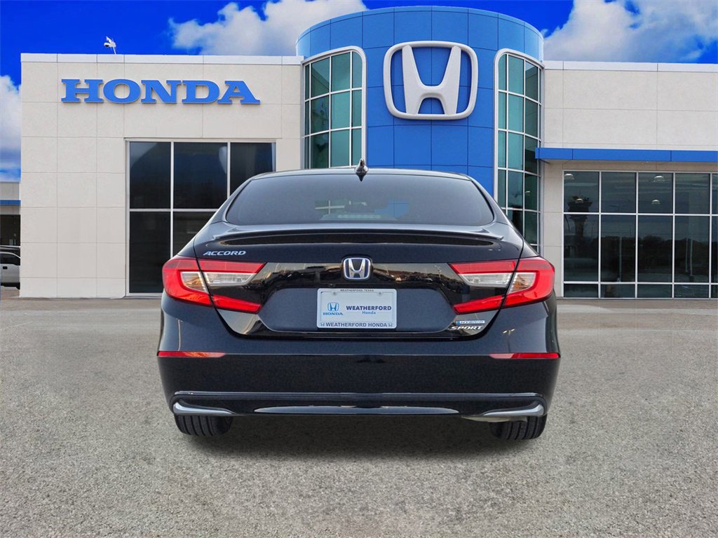 Used 2022 Honda Accord Sport image 4