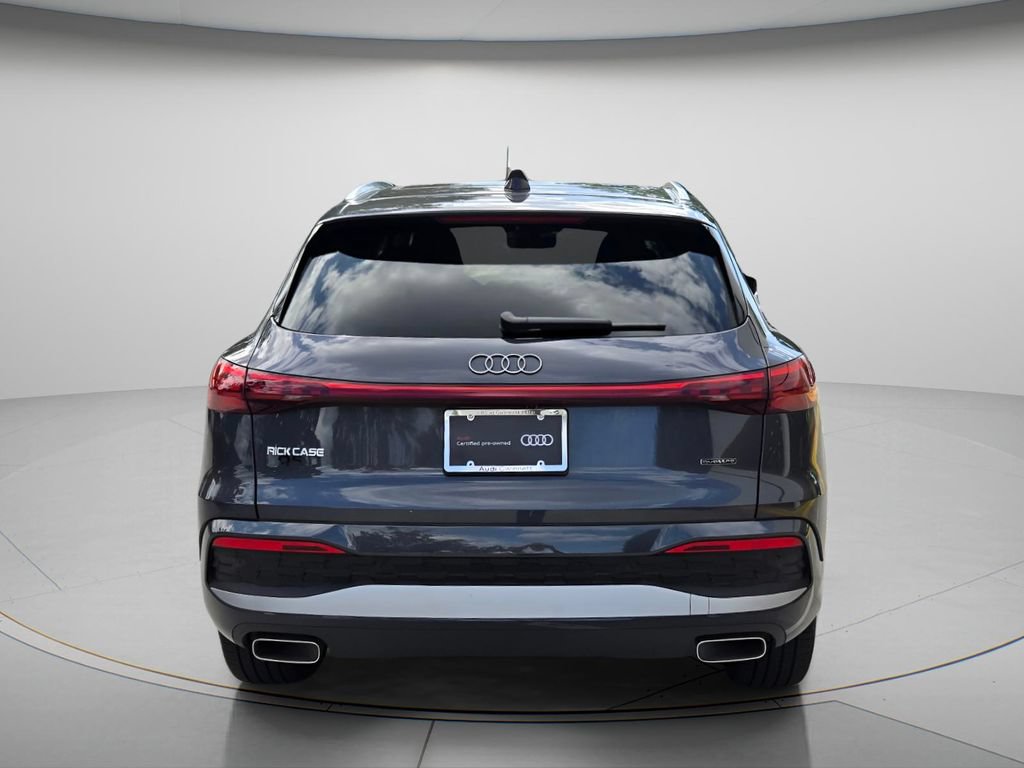 Certified 2025 Audi Q5 Premium Plus w/ Premium Plus AWD/4WD image 5