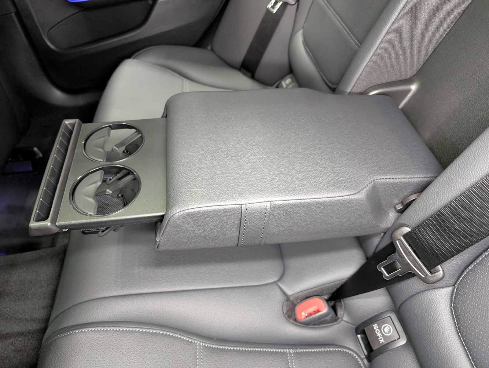 New 2026 Mercedes-Benz C 300 4MATIC Sedan image 17