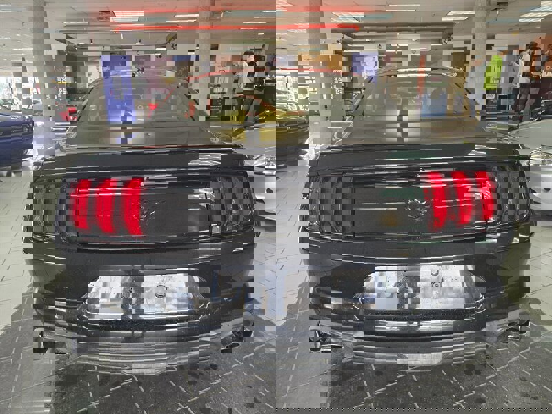 Used 2019 Ford Mustang Coupe w/ Black Accent Package image 5