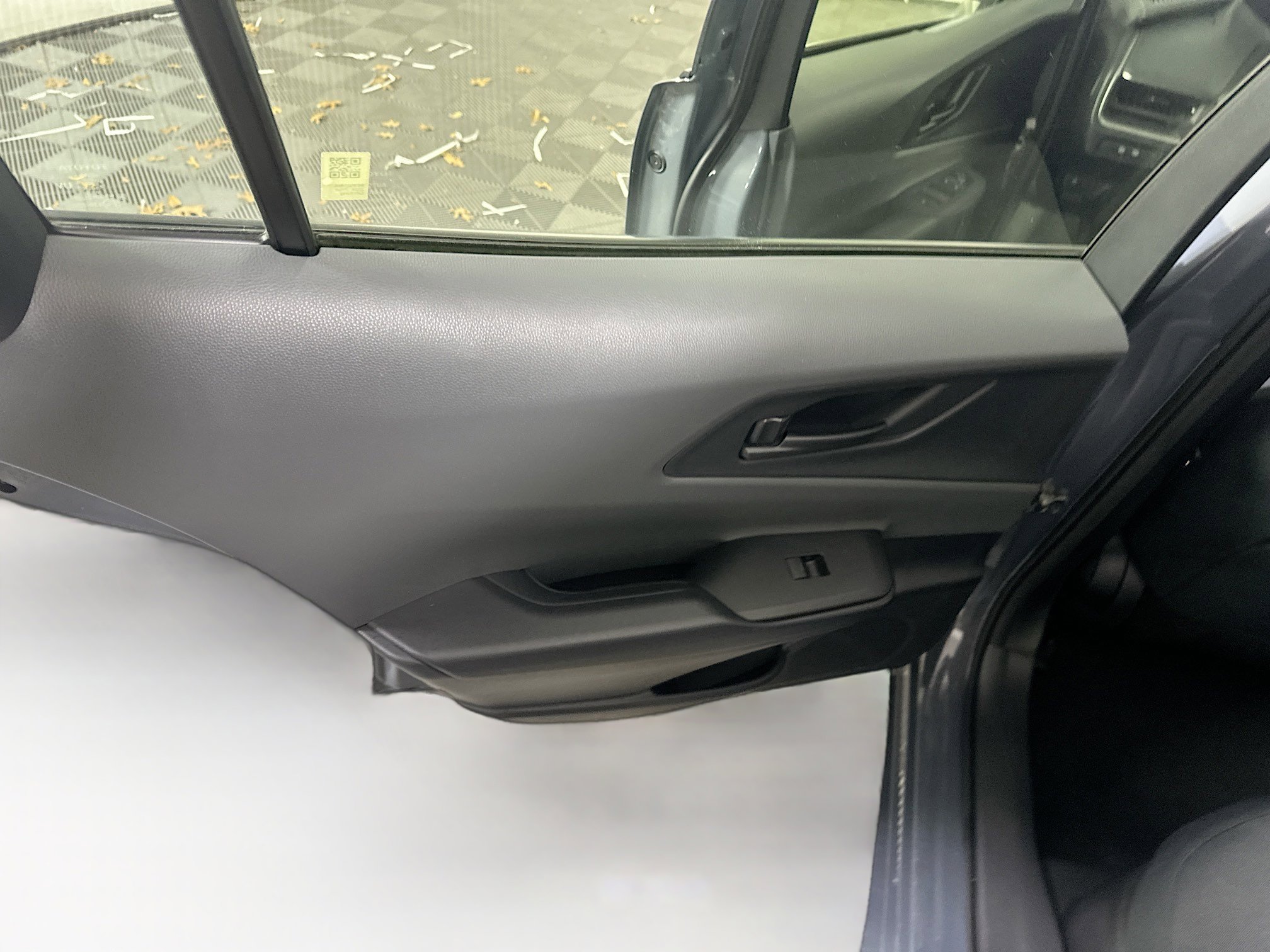 Used 2024 Toyota Prius LE image 26