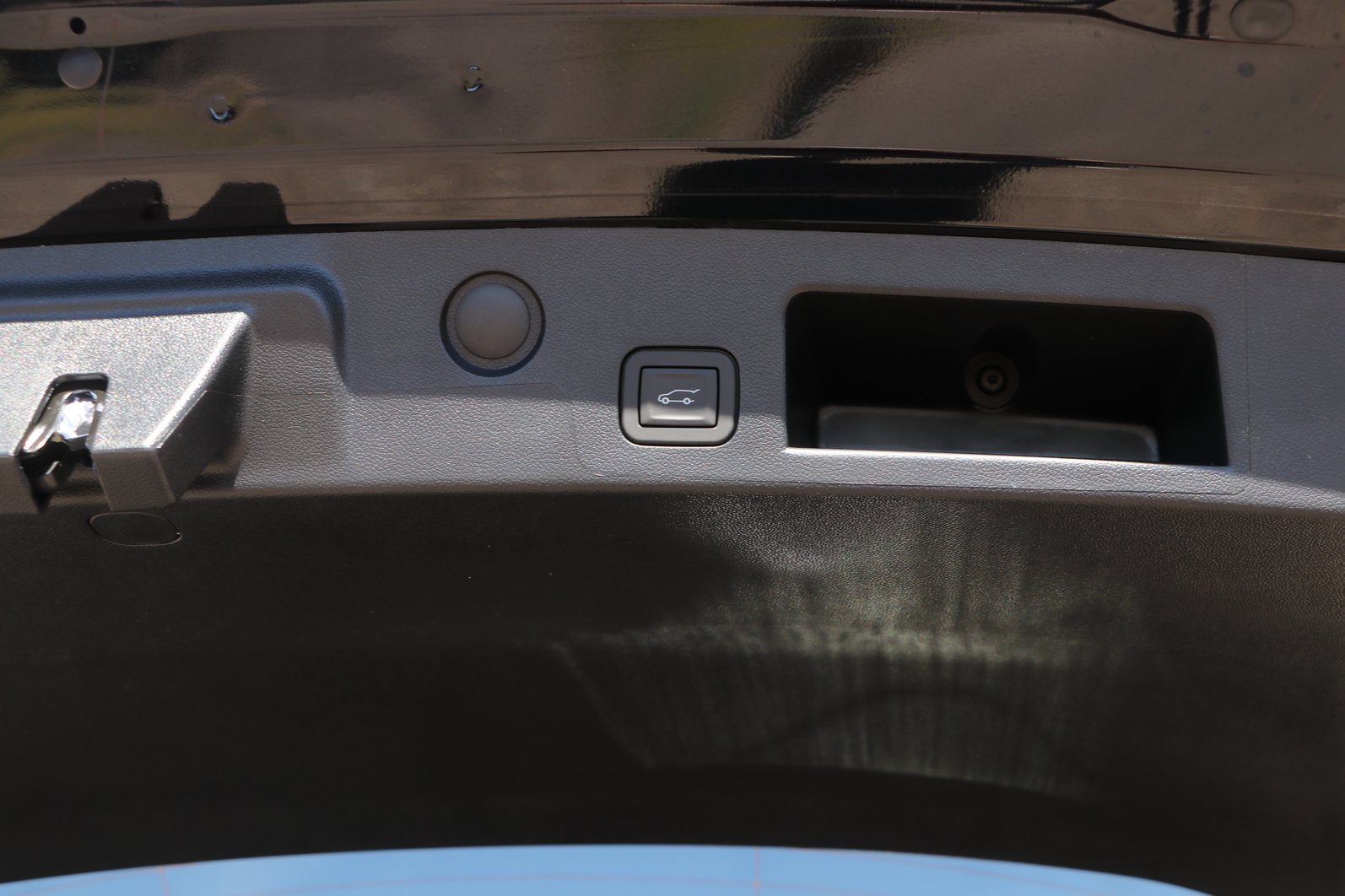 New 2026 GMC Terrain Elevation FWD image 30