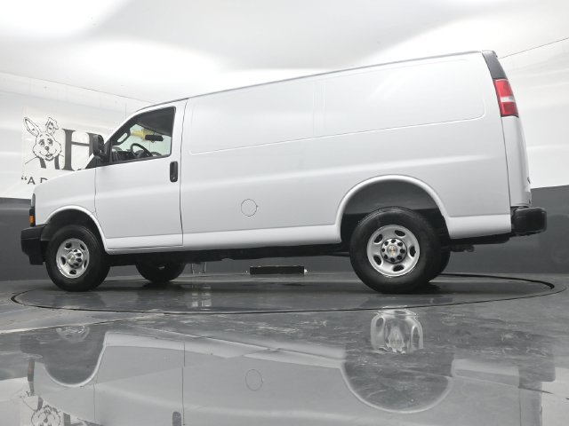 New 2027 Chevrolet Express 2500 w/ Driver Convenience Package RWD image 34