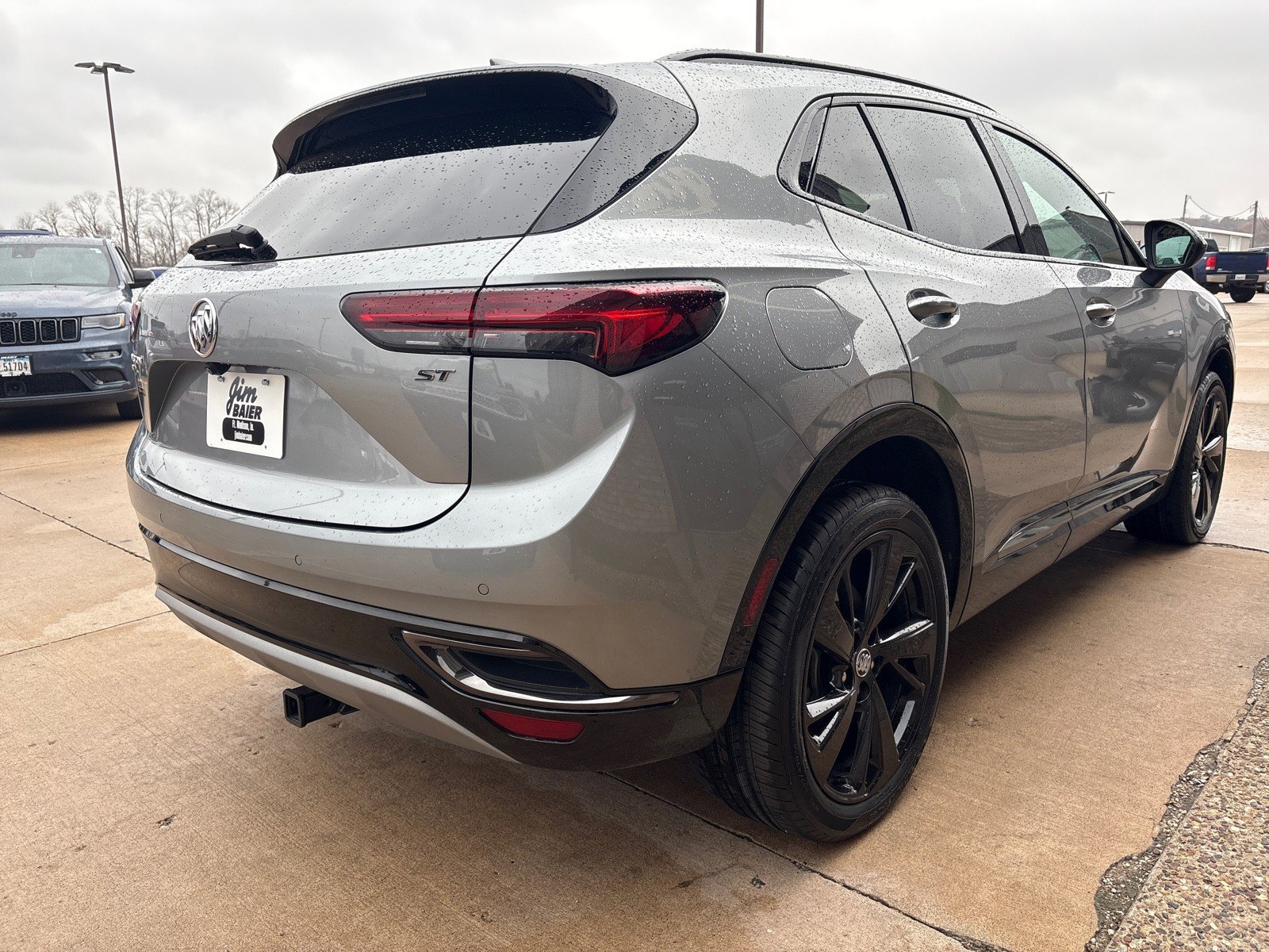 Used 2023 Buick Envision Preferred w/ Sport Touring Package image 8