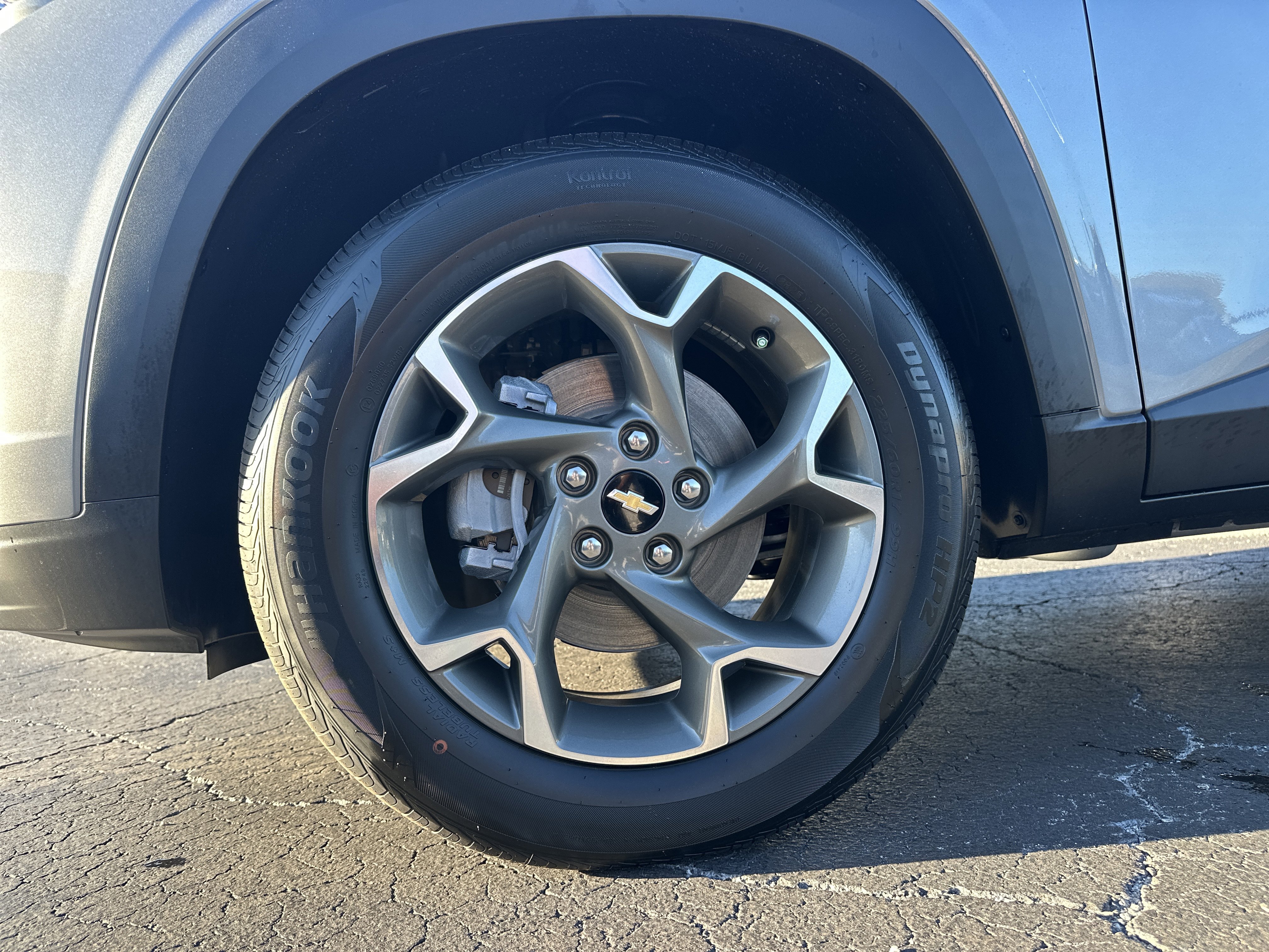 New 2026 Chevrolet Trax LT w/ Driver Confidence Package FWD image 13